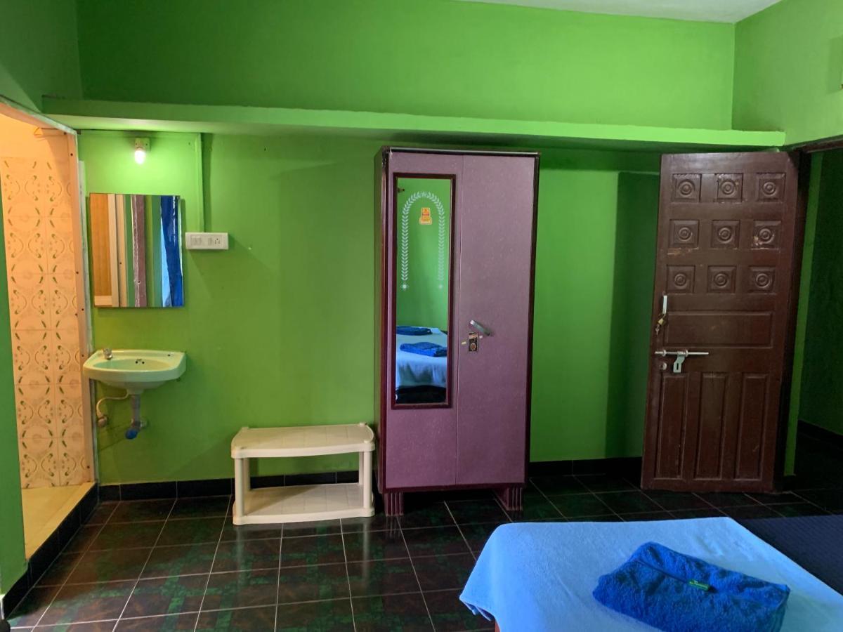 Savitri Guest House Arambol Exterior foto